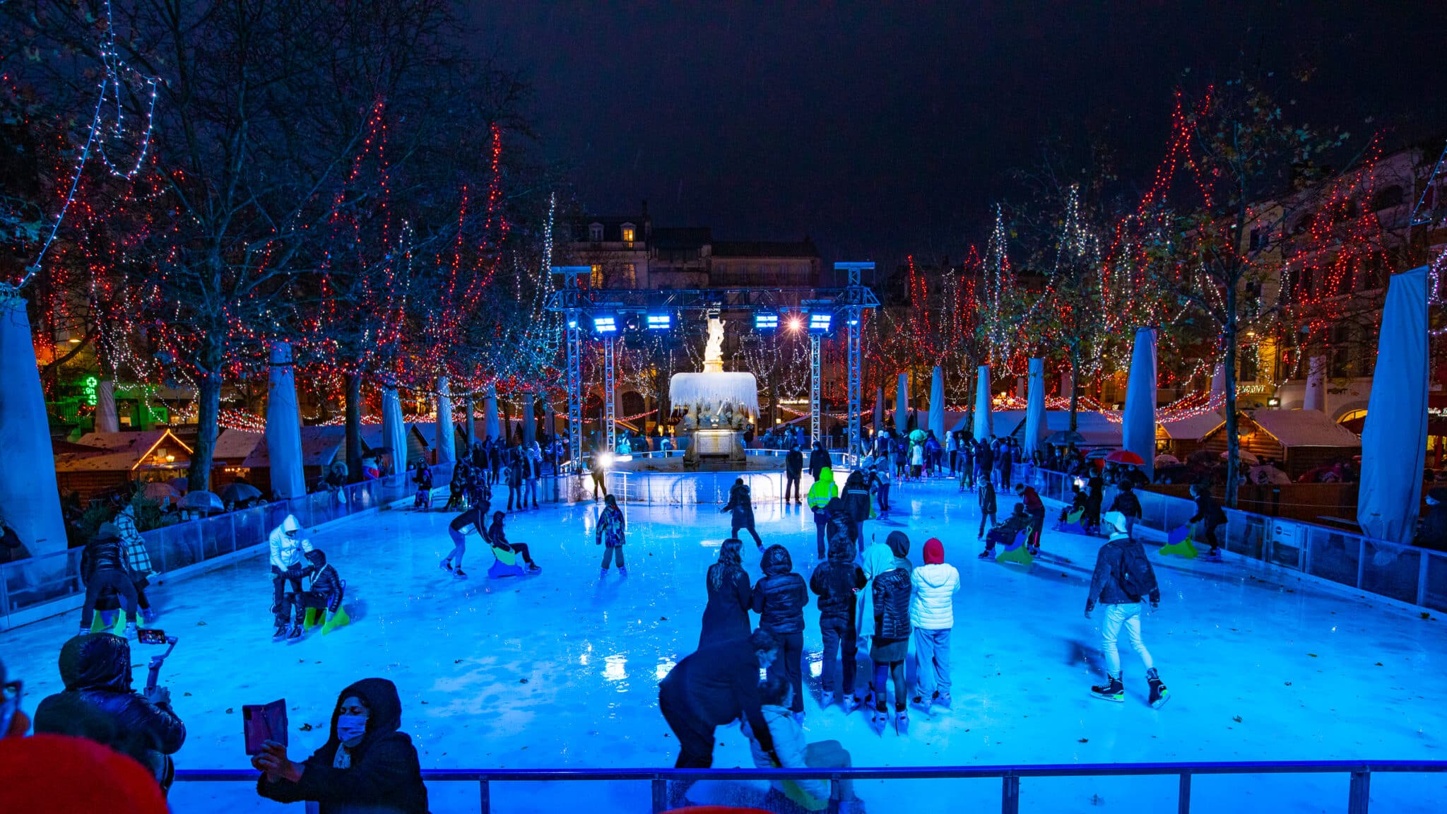 La Patinoire de place Carnot pendant la Magie de Noël